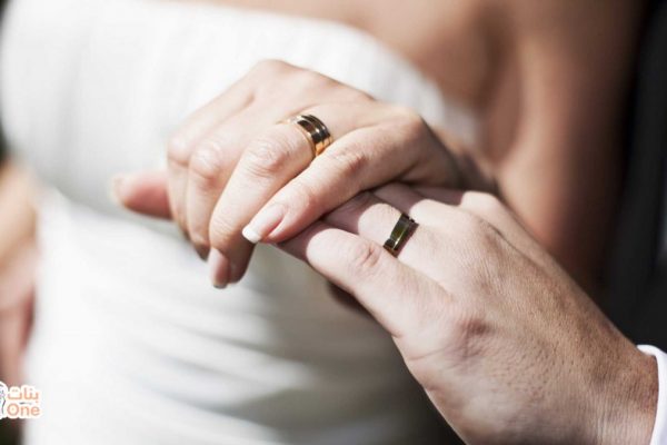 السن المناسب للزواج علميا  