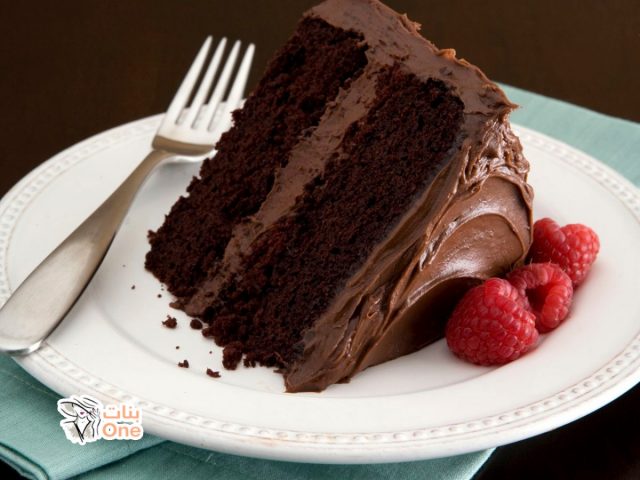 طريقة عمل الكيكة العادية وكيكة الشوكولاتة  