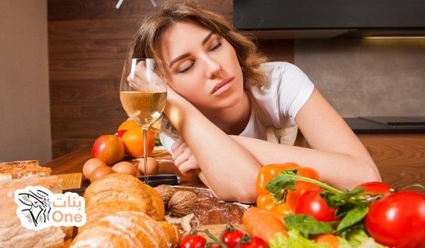 ما أسباب النوم بعد الأكل وكيفيه التغلب عليه  
