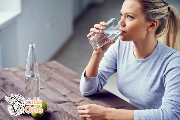 فوائد شرب الماء قبل الأكل  