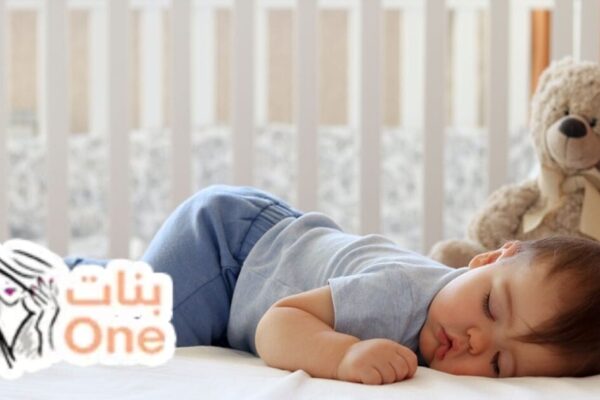 فوائد النوم للأطفال الرضع  