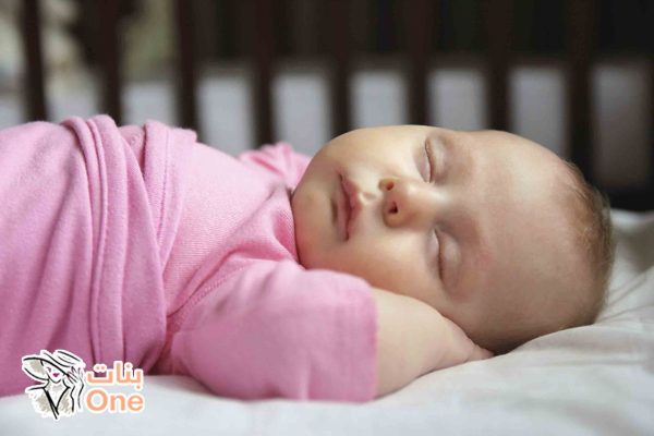طريقة نوم الطفل الرضيع الصحيحة  