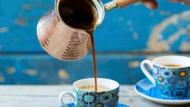 طريقة القهوة العربية بالزعفران بالخطوات  
