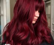 طريقة صبغ الشعر باللون الأحمر  